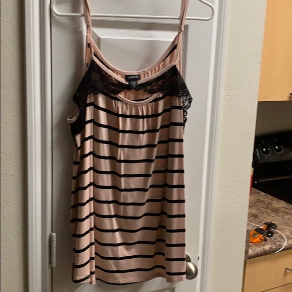 Top - Picture 3 of 3